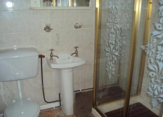 Image of   bathroom 