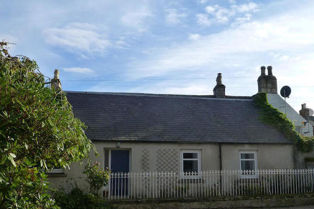 Image of 2 bedroom Cottage for sale in High Street Garmouth Fochabers IV32 at High Street, Garmouth IV32