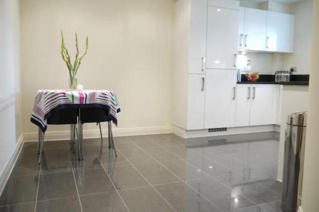  Image of 2 bedroom Flat to rent in Heacham Avenue Ickenham Uxbridge UB10 at Heacham Avenue, Ickenham UB10