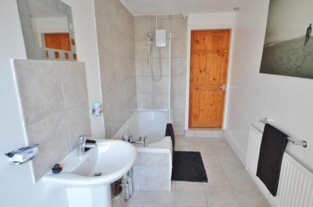  Image of 2 bedroom Terraced house to rent in Healey Street Wigston LE18 at Healey Street, Wigston LE18