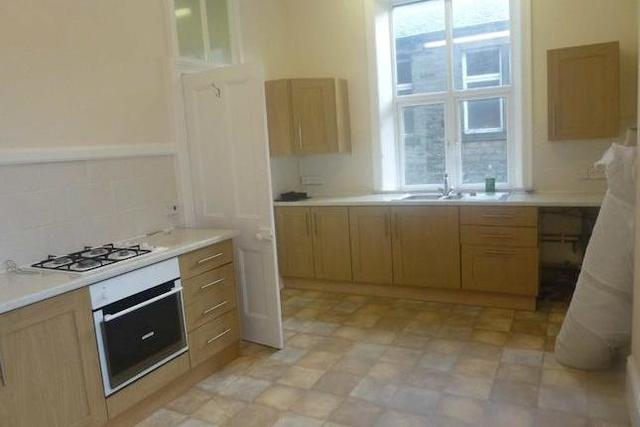  Image of 3 bedroom  to rent in Chapel Lane Golcar Huddersfield HD7 at Chapel Lane, Golcar, Huddersfield HD7