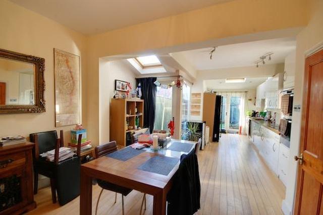  Image of 3 bedroom Property to rent in Northcroft Road London W13 at Northcroft Road, Ealing W13