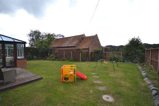  Image of 4 bedroom  to rent in The Street Hevingham Norwich NR10 at Hevingham, Norwich NR10