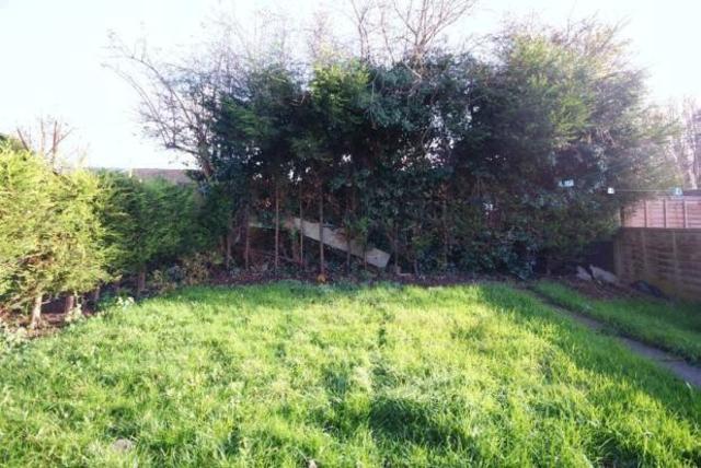  Image of 4 bedroom  to rent in Briar Lea Close Sinfin Derby DE24 at Briar Lea Close, Sinfin, Sinfin DE24