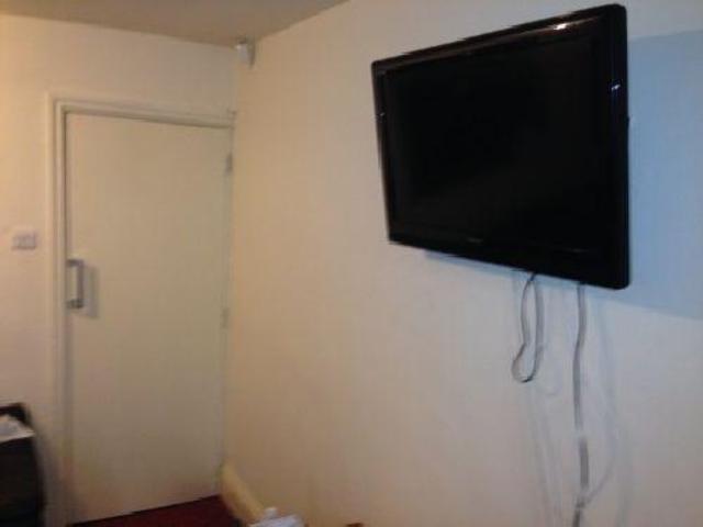  Image of 4 bedroom Terraced house to rent in Alton Road Birmingham B29 at Alton Road, Selly Oak, Birmingham, Westmidlands B29