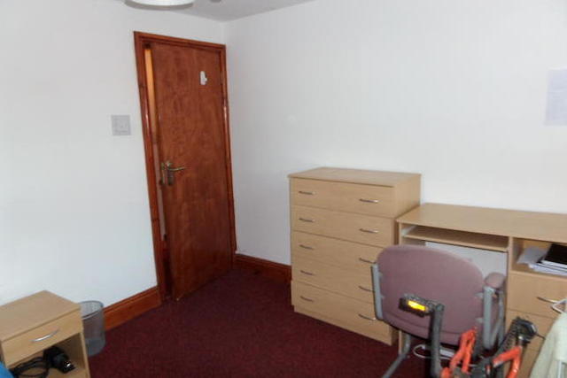  Image of 6 bedroom Terraced house to rent in Alton Road Birmingham B29 at Alton Road, Selly Oak, Birmingham, Westmidlands B29