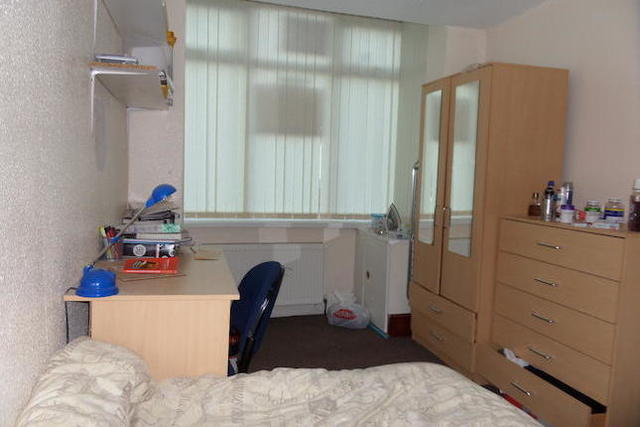  Image of 7 bedroom Terraced house to rent in Alton Road Birmingham B29 at Alton Road, Selly Oak, Birmingham, Westmidlands B29