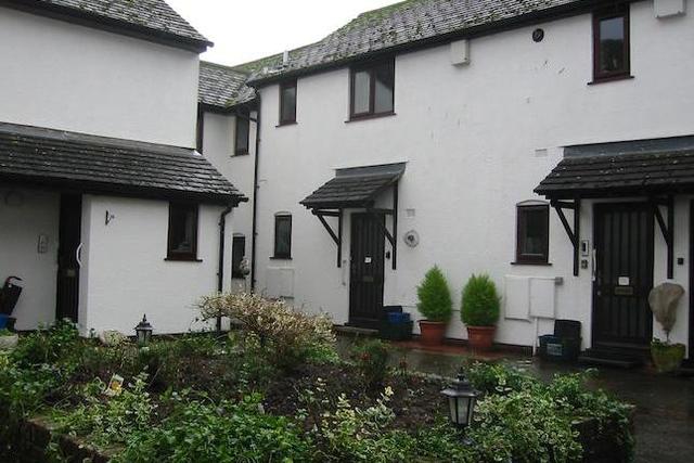  Image of 2 bedroom Flat to rent in Barnards Farm Beer Seaton EX12 at Barnards Farm, Beer EX12