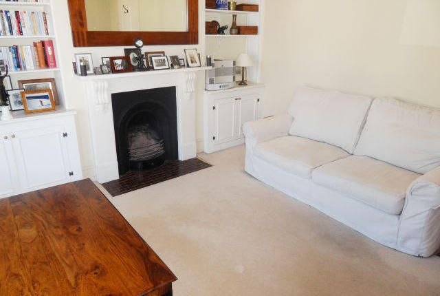  Image of 2 bedroom Maisonette to rent in Parma Crescent London SW11 at Parma Crescent, Battersea SW11