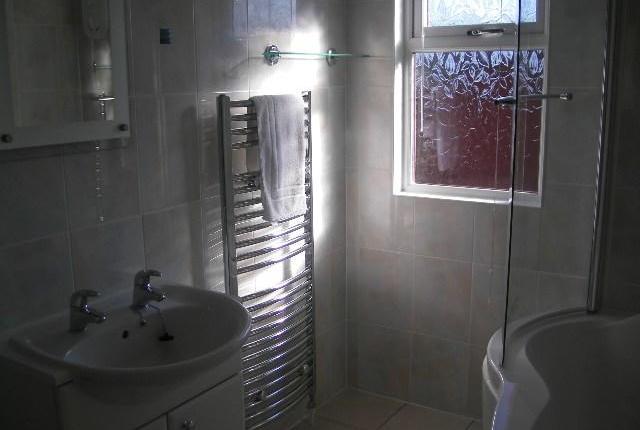  Image of 3 bedroom Lodge to rent in Millbrook Torpoint PL10 at Donkey Lane Whitsand Bay, Millbrook PL10