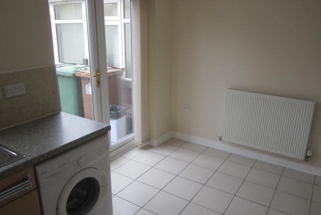  Image of 3 bedroom  to rent in Borron Road Newton-Le-Willows WA12 at Borron Road, Newton Le Willows, Warrington, Cheshire WA12