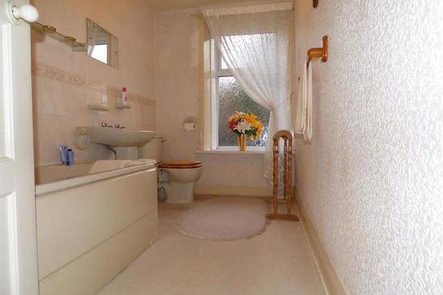  Image of 3 bedroom Terraced house for sale in Huddersfield Road Mirfield WF14 at Huddersfield Road, Mirfield WF14