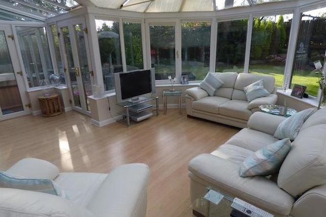  Image of 5 bedroom  for sale in Crowlees Gardens Mirfield WF14 at Crowlees Gardens, Mirfield WF14