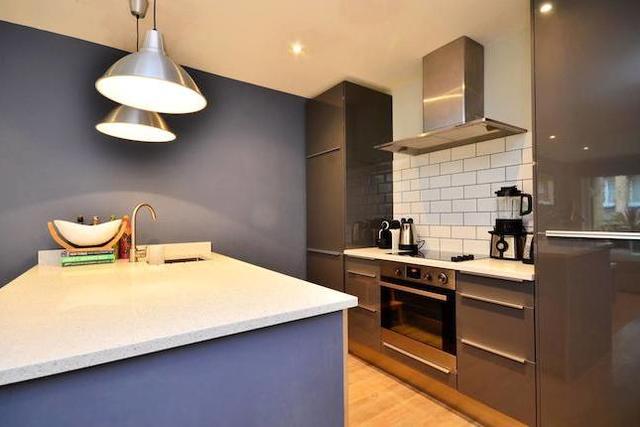  Image of 1 bedroom Flat to rent in Battersea Park Road London SW8 at Battersea Park Road, Nine Elms SW8