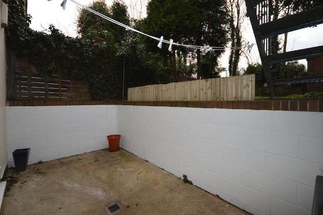  Image of 1 bedroom Flat to rent in Bedford Place Croydon CR0 at Bedford Place, Croydon CR0