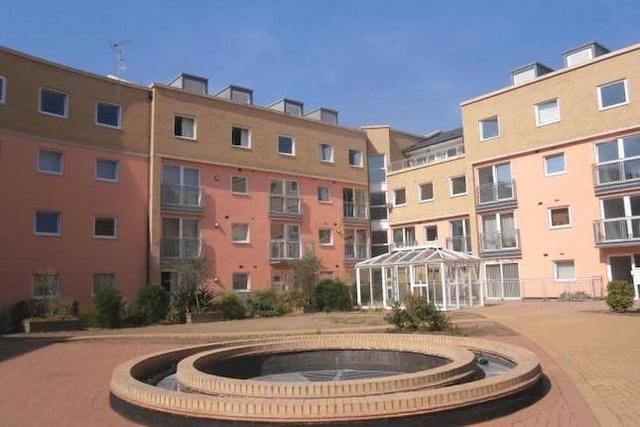  Image of 2 bedroom Flat to rent in Wooldridge Close Feltham TW14 at Wooldridge Close, Feltham TW14