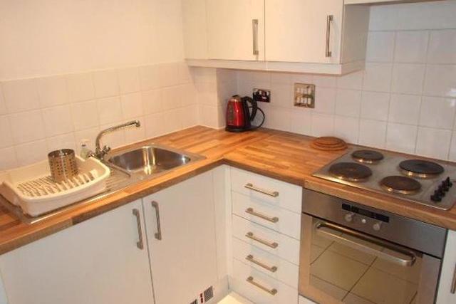  Image of 2 bedroom Flat to rent in Wooldridge Close Feltham TW14 at Wooldridge Close, Feltham TW14