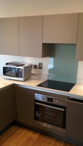 Image of 2 bedroom Flat to rent in Oban Street London E14 at Abbot Road, London E14