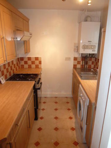  Image of 2 bedroom Terraced house to rent in Seaford Road London N15 at Seaford Road, Seven Sisters N15