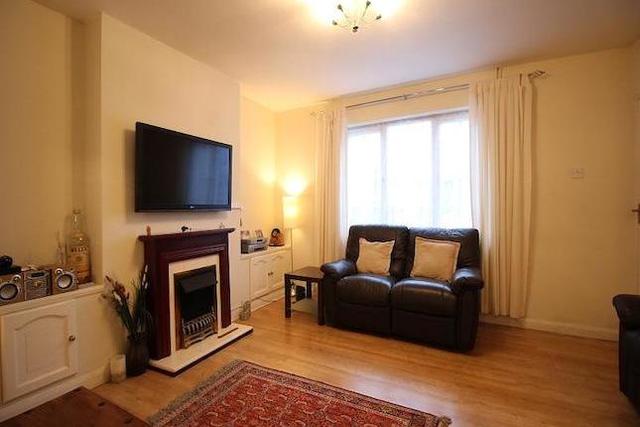  Image of 3 bedroom Property for sale in Telegraph Lane Claygate Esher KT10 at Telegraph Lane, Claygate, Esher KT10