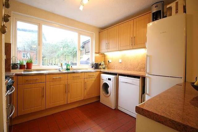  Image of 3 bedroom Property for sale in Telegraph Lane Claygate Esher KT10 at Telegraph Lane, Claygate, Esher KT10