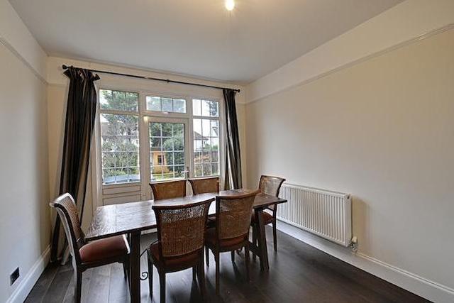  Image of 5 bedroom Property to rent in Lillian Avenue London W3 at Lillian Avenue, Acton W3