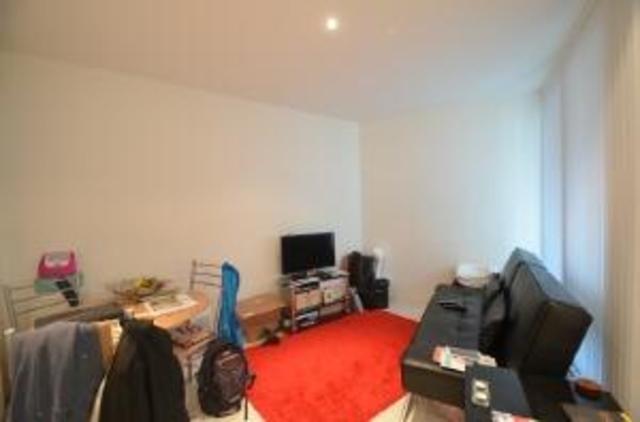 Image of Studio flat to rent in Baltimore Wharf London E14 at Baltimore Wharf, London E14