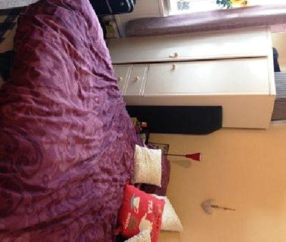  Image of 5 bedroom  to rent in Harlaxton Drive Nottingham NG7 at Harlaxton Drive, Lenton, Nottinghamshire NG7