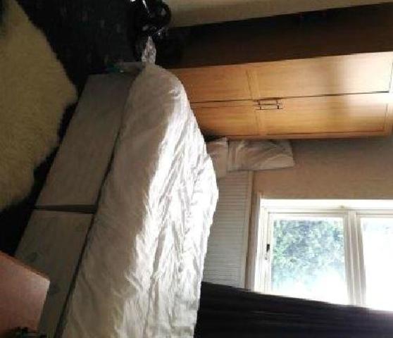  Image of 5 bedroom  to rent in Harlaxton Drive Nottingham NG7 at Harlaxton Drive, Lenton, Nottinghamshire NG7