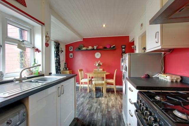  Image of 2 bedroom Terraced house for sale in Westbourne Grove Otley LS21 at Westbourne Grove, Otley LS21