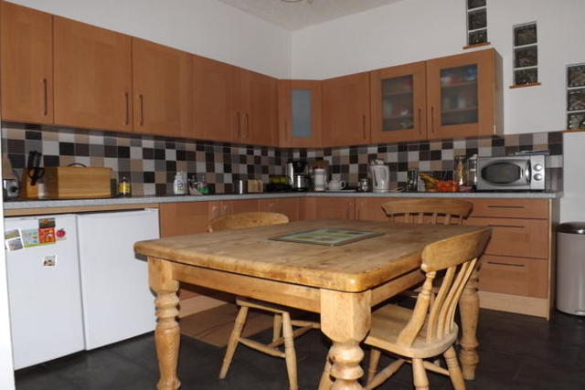  Image of 2 bedroom End of Terrace for sale in Carlton Hill Carlton Nottingham NG4 at Carlton Hill, Carlton, Nottingham NG4