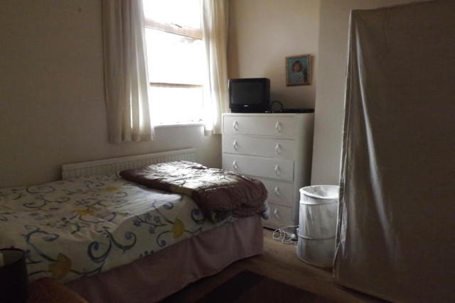  Image of 2 bedroom End of Terrace for sale in Carlton Hill Carlton Nottingham NG4 at Carlton Hill, Carlton, Nottingham NG4