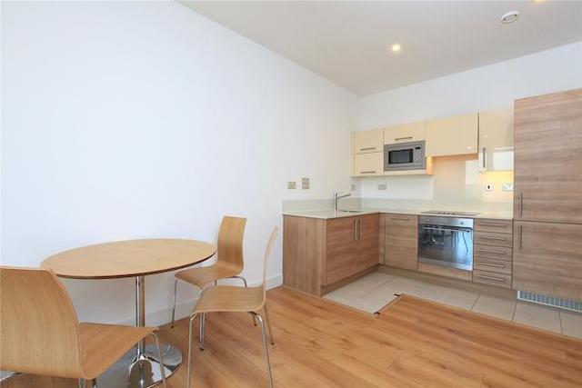  Image of 2 bedroom Flat for sale in Wandsworth Road London SW8 at 212 Wandsworth Road, Nine Elms, London SW8