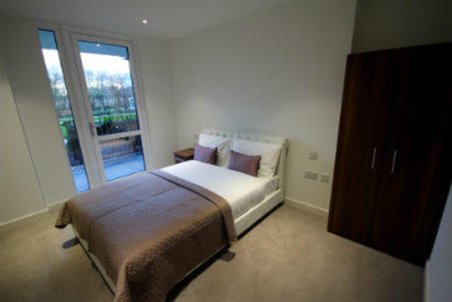  Image of 2 bedroom Flat to rent in  at Devan Grove, Hackney N4