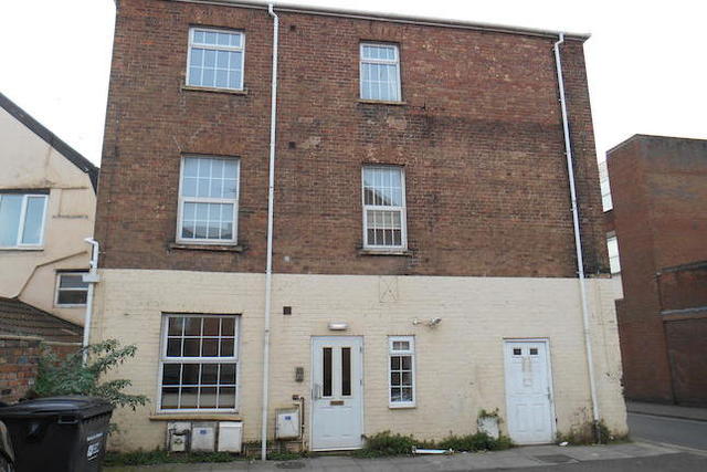  Image of 2 bedroom Flat to rent in East Reach Taunton TA1 at East Reach, Taunton TA1