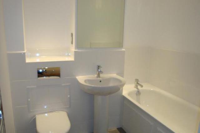  Image of 2 bedroom Flat to rent in Bristol Road Selly Oak Birmingham B29 at Aprt 9, Dain Court, Bristol Road, Birmingham B29