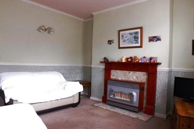  Image of 2 bedroom Terraced house for sale in Chandos Avenue Netherfield Nottingham NG4 at Chandos Avenue, Netherfield, Nottingham NG4