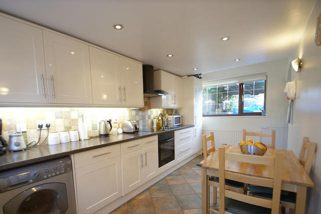  Image of 3 bedroom Cottage for sale in Rectory Lane Lower Brailes Banbury OX15 at Rectory Lane, Lower Brailes OX15