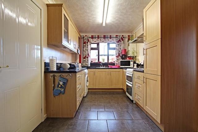  Image of 4 bedroom  for sale in Lilford Road Lincoln LN2 at Lilford Road, Lincoln LN2