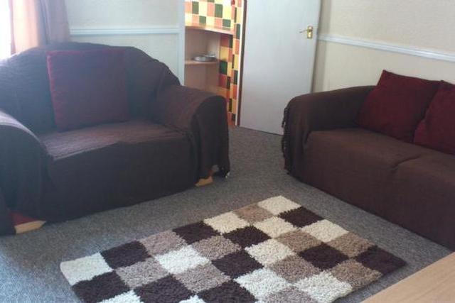  Image of 4 bedroom Property to rent in Pershore Road Stirchley Birmingham B30 at 1234 Pershore Road, Selly Oak, Birmingham B30