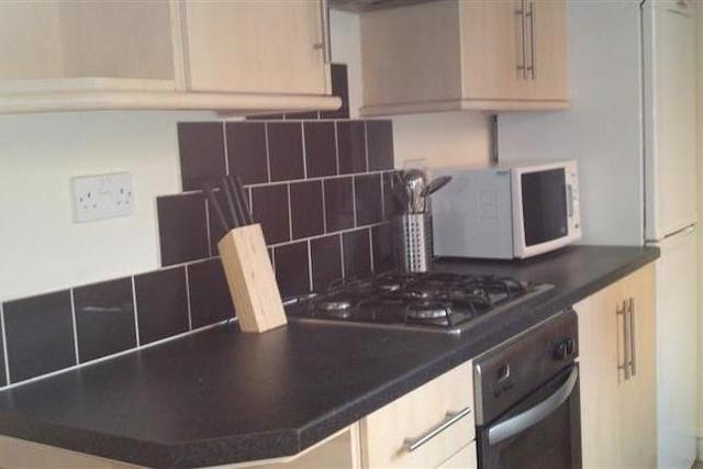  Image of 4 bedroom Property to rent in Dawlish Road Selly Oak Birmingham B29 at 100 Dawlish Road, Selly Oak B29