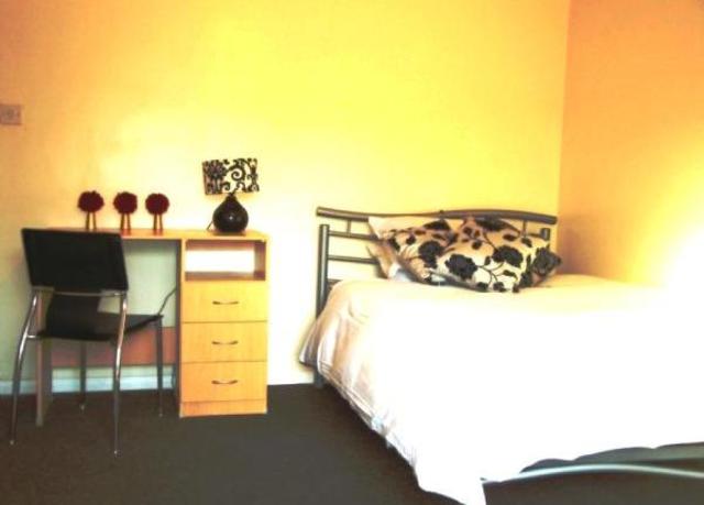  Image of 4 bedroom Terraced house to rent in Hart Road Fallowfield Manchester M14 at Hart Road, Manchester M14