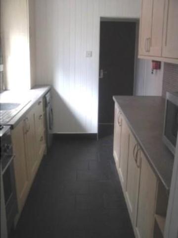  Image of 5 bedroom  to rent in Warwards Lane Stirchley Birmingham B29 at 89 Warwards Lane, Birmingham B29