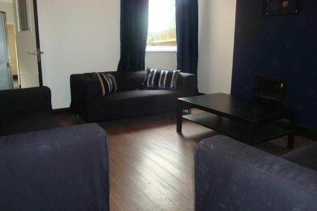  Image of 6 bedroom Property to rent in Warwards Lane Stirchley Birmingham B29 at Warwards Lane, Selly Oak, Birmingham B29