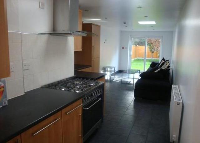  Image of 6 bedroom Property to rent in Hubert Road Selly Oak Birmingham B29 at 132 Hubert Road, Selly Oak B29