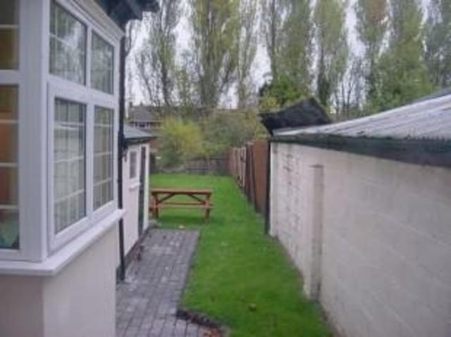  Image of 6 bedroom  to rent in Hallewell Road Edgbaston Birmingham B16 at Hallewell Road, Edgbaston, Birmingham B16