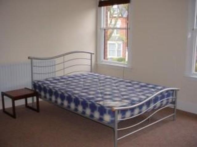 Image of 6 bedroom  to rent in Hallewell Road Edgbaston Birmingham B16 at Hallewell Road, Edgbaston, Birmingham B16