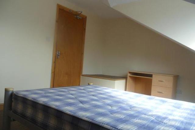  Image of 6 bedroom Terraced house to rent in Hubert Road Selly Oak Birmingham B29 at 197 Hubert Road, Birmingham B29