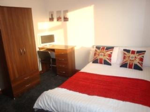  Image of 6 bedroom Terraced house to rent in North Road Edgbaston Birmingham B29 at 43 North Road, Birmingham B29
