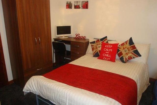  Image of 7 bedroom Terraced house to rent in North Road Edgbaston Birmingham B29 at 18 North Road, Birmingham B29